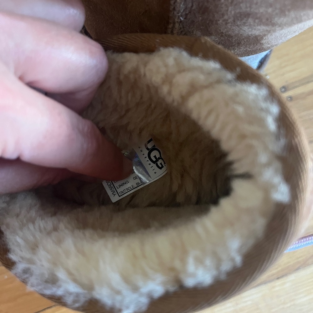 UGG shearling boots caramel 7 mid calf classic short II chestnut slippers brown - Picture 6 of 6